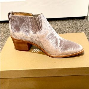 NIB Madewell booties size 7.5